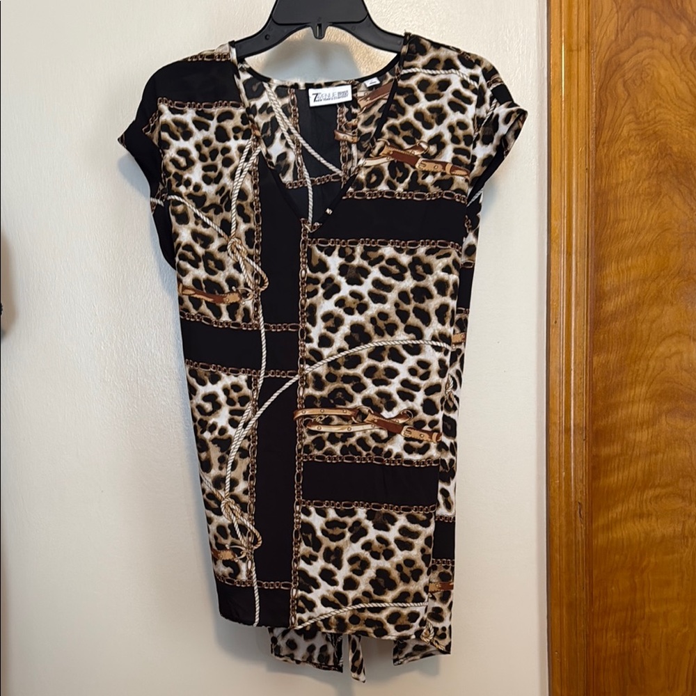 New York & Company cheetah print  Blouse with Cap Dolman Sleeves